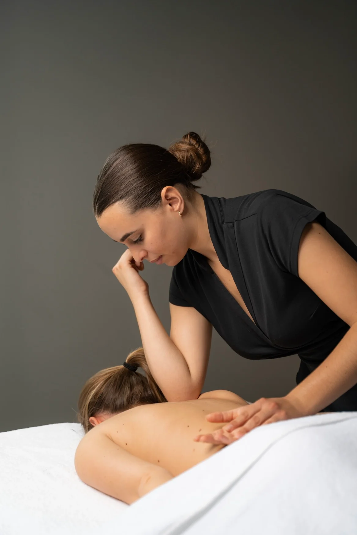 Domaine Reine Margot - Issy-Les-Moulineaux - Massage 30 Min et 90 Min d'Accès Au Spa (2 Personnes)