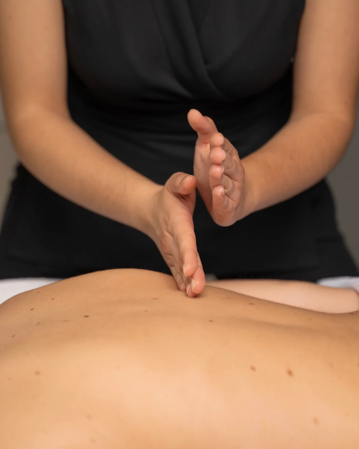 Domaine Reine Margot - Issy-Les-Moulineaux - Massage 30 Min et 90 Min d'Accès Au Spa (2 Personnes) - Image 5